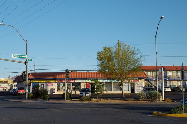 85 W Lake Mead Pkwy Henderson Nevada 89105